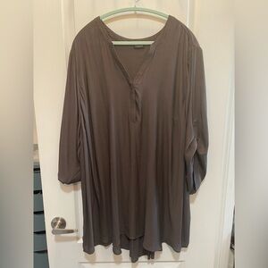 Torrid 3/4 Sleeve Tunic Top Size 6